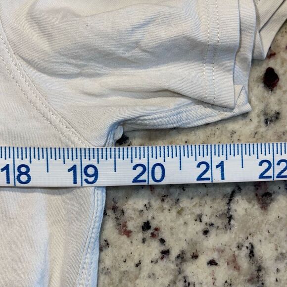 Lululemon Womens Pima Cotton Short Sleeve Performance T Shirt Gray Size 4 - Picture 5 of 6